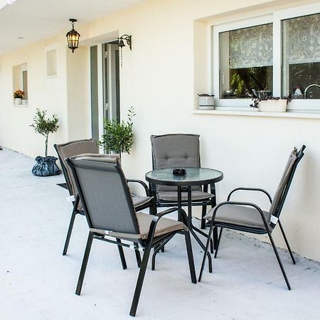 Apartment Verica In Duce - 20 Meters From The Beach 두기라트 외부 사진